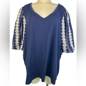 The Pioneer Woman Blue Blouse with Embroidered Sleeves Women’s Size 2X